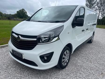 VAUXHALL VIVARO 1.6 CDTi 2900 Sportive