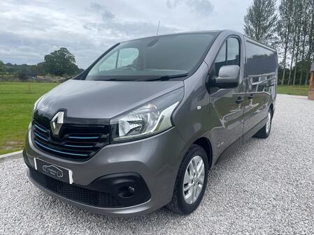 RENAULT TRAFIC 1.6 LL29 dCi 120 Sport Nav Euro 6