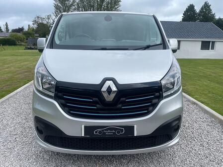 RENAULT TRAFIC 1.6 SL27 dCi 120 Sport Nav Euro 6