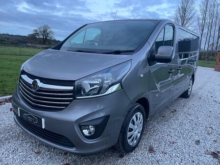 VAUXHALL VIVARO 1.6 CDTi 2900 BiTurbo Sportive